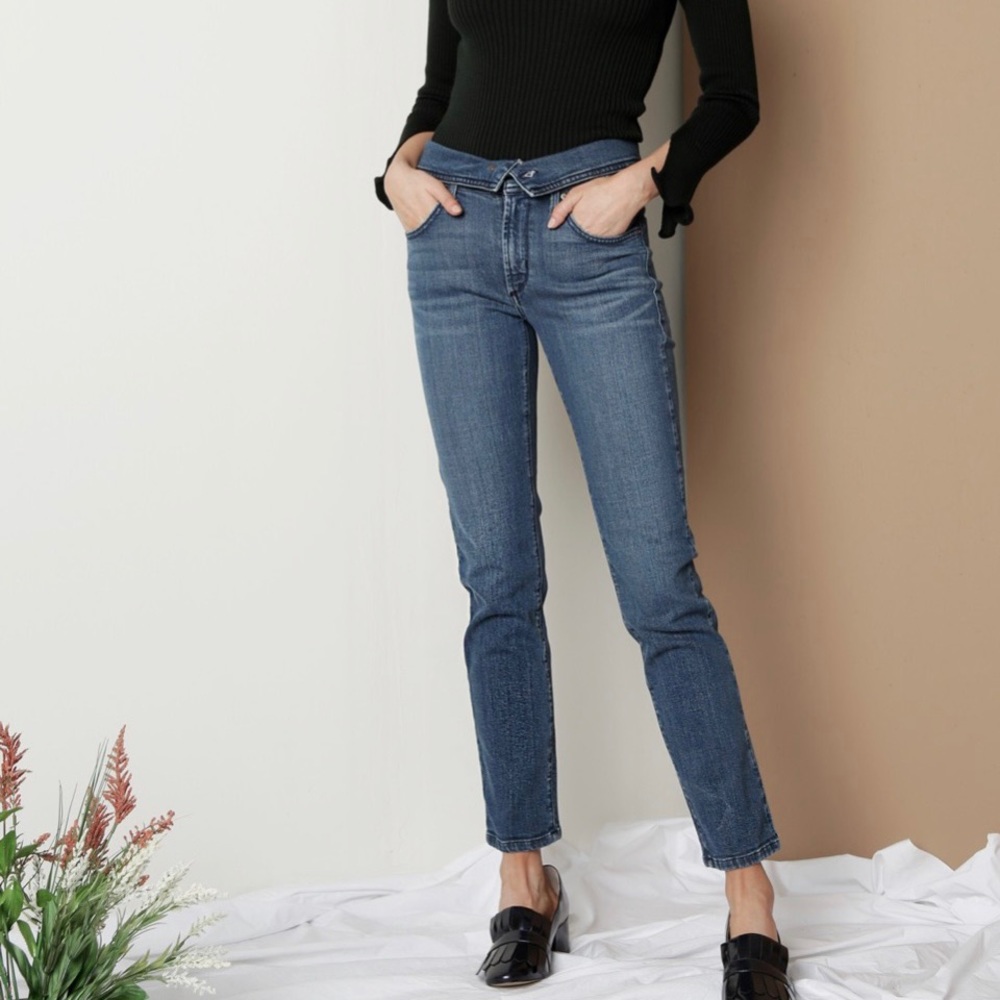 JAMES JEANS Folie Retrospect High Waist fold over straight leg ankle jea…